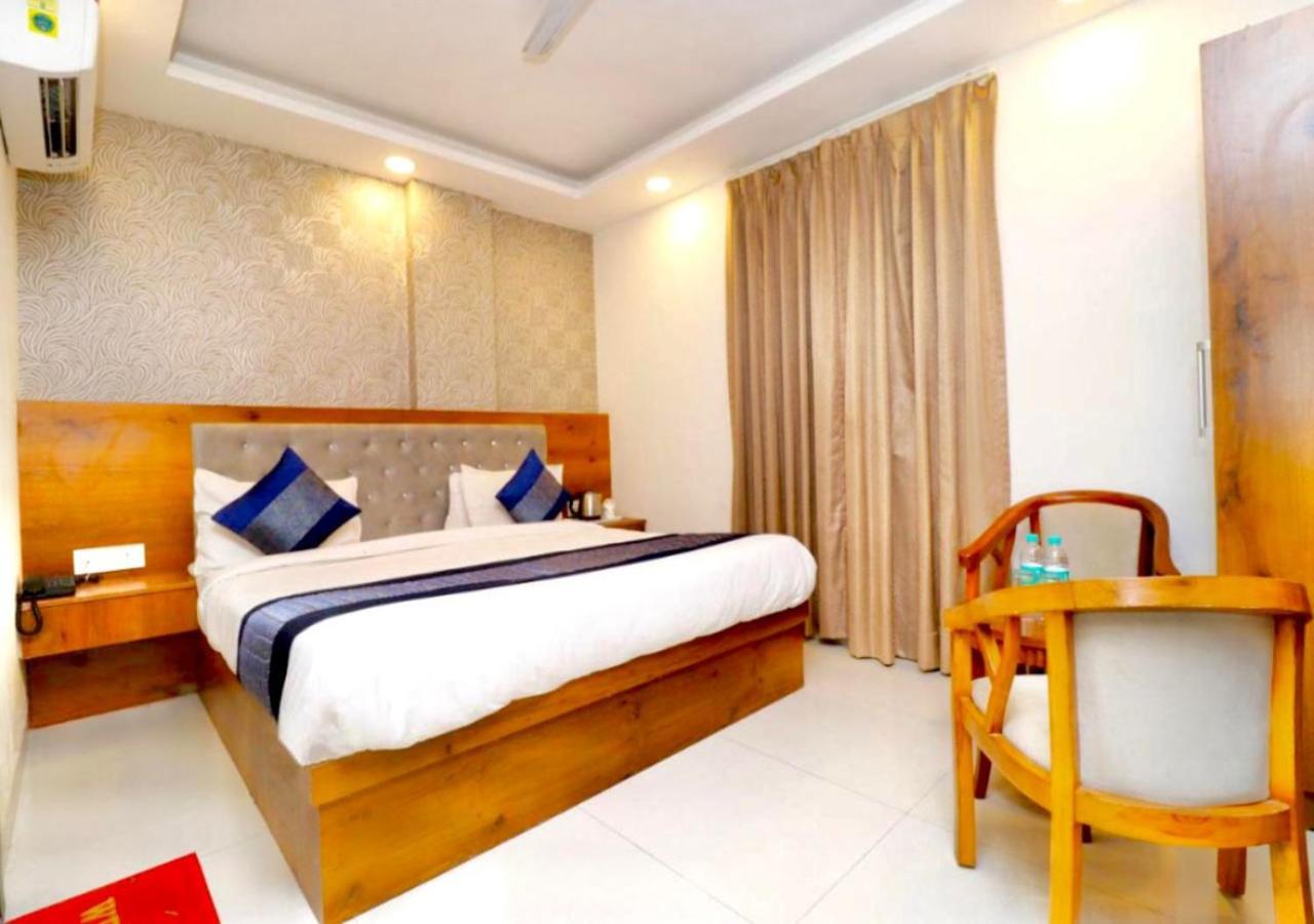 Hotel The Glory Near Delhi International Airport New Delhi Eksteriør billede